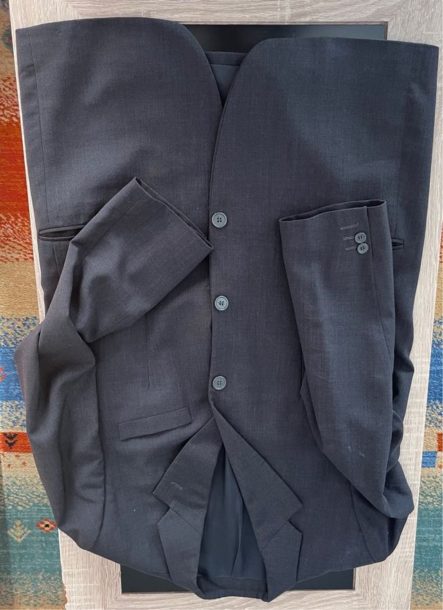 Traje de chaqueta y pantalón hombre negro grisáceo