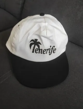Gorra Tenerife Palmera Blanca y Negra