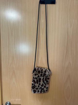 Bolso bandolera para móvil estampado