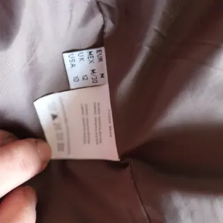 Gabardina verde caqui u oliva