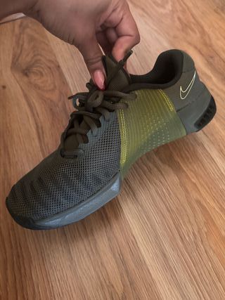 Zapatillas Nike Metcon Verdes