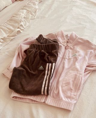 Chándal Adidas niña rosa y gris