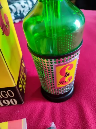 Sifón J&B decorativo verde