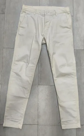 Pantalones corte chino hombre beige oscuro
