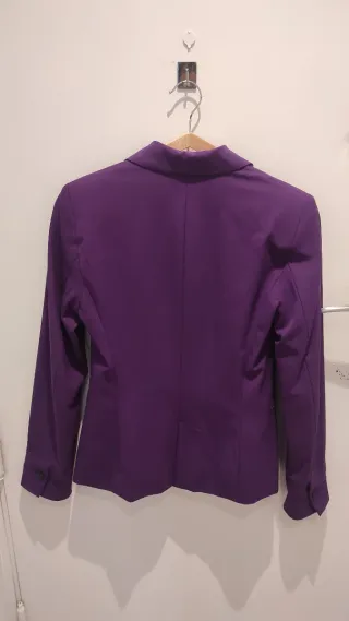 Blazer Zara Morado Talla XS