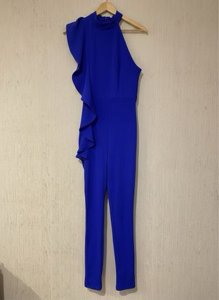 Mono azul con volantes