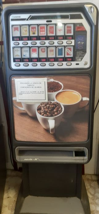 Máquina expendedora de t a b a c o