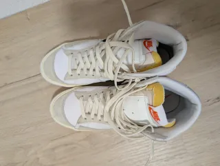 Nike Blazer Mid 77 Talla 44