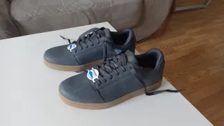 Zapatillas J'Hayver Talla 43 Nuevas