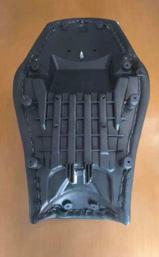 Asiento Moto Guzzi California 1400 Touring