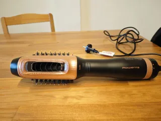 Cepillo Secador Rowenta Reverso Negro/Dorado