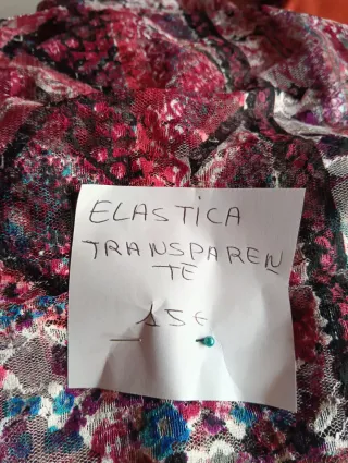 Retales de encaje elástico