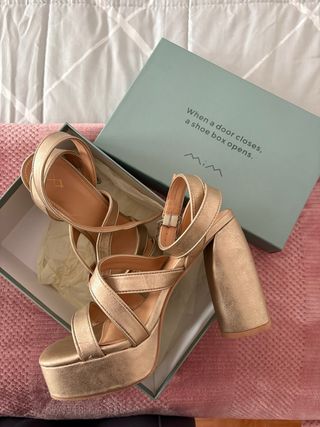 Tacones Mim Shoes Plataforma Dorados