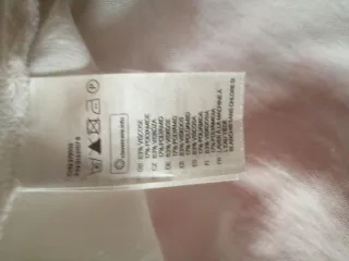 Camisa blanca de manga larga