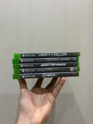 Xbox One S 1TB + 5 Giochi