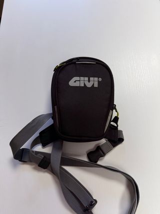 Pernera Givi Moto Negra