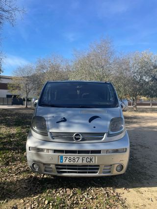 Opel Vivaro 2006
