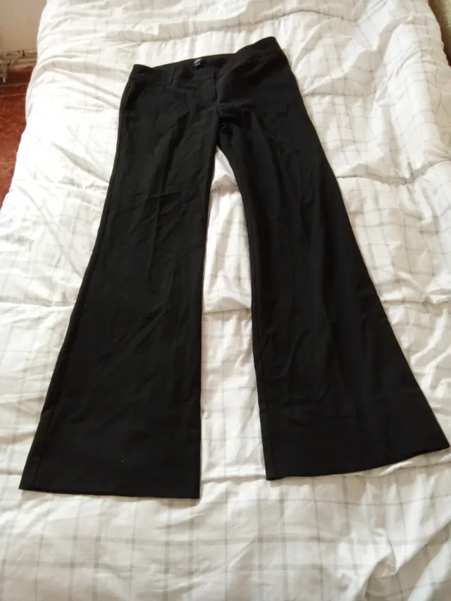 Pantalón campana negro mujer