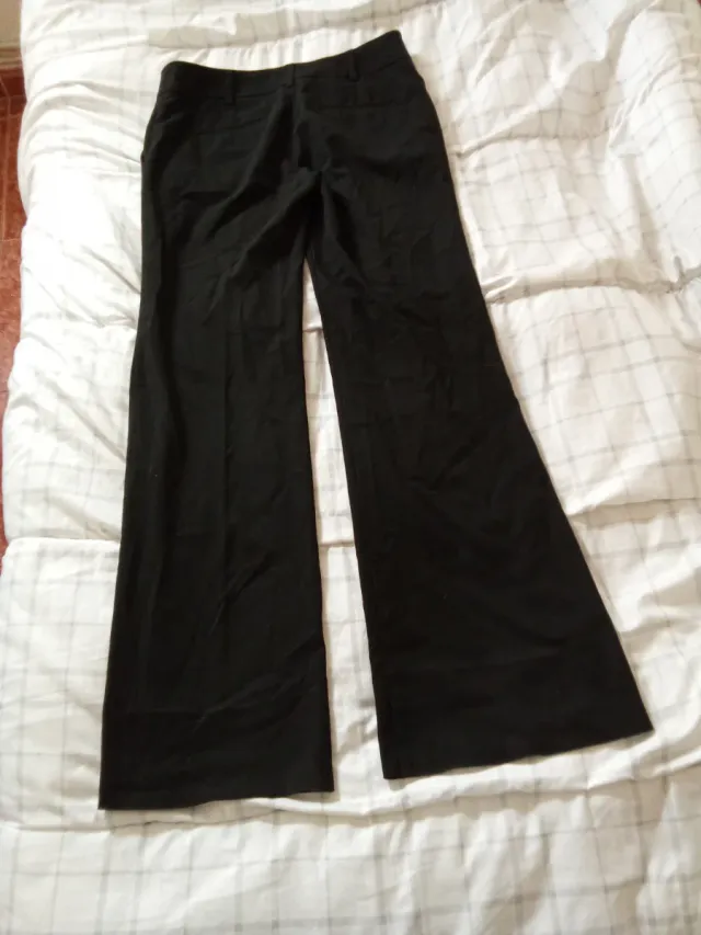 Pantalón campana negro mujer