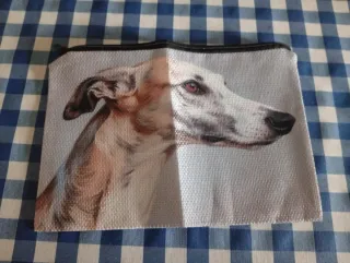 Neceser galgo beige y blanco