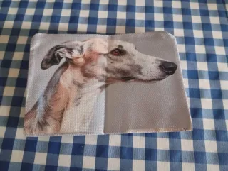 Neceser galgo beige y blanco