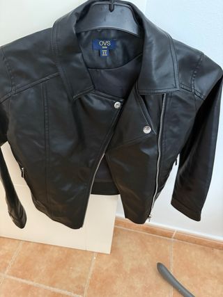 Chaqueta cuero niña estrella