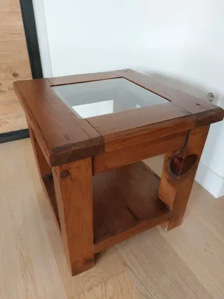Tavolo ausiliario in legno massello e vetro