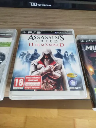 Confezione 5 Giochi PS3: GTA V, Splinter Cell, AC, Minec