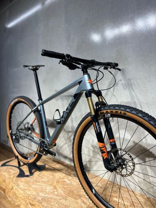 MMR Rakish 00 2022 / Talla M / 29"