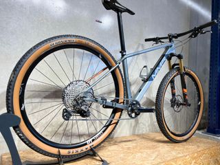 MMR Rakish 00 2022 / Talla M / 29"