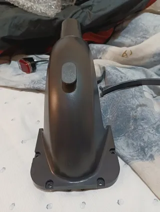 Guardabarros trasero LED Segway Ninebot Max G30