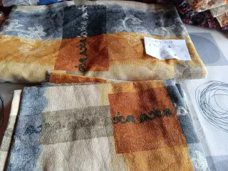 Retales de tela con estampado