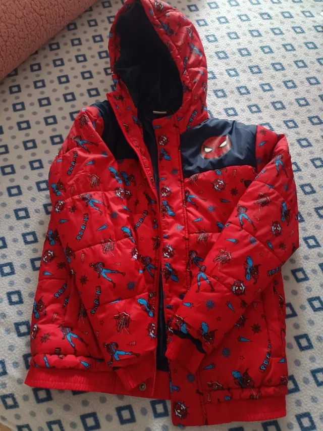 Abrigo Spiderman niño Talla 8