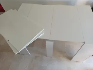 Juego de mesa comedor y 4 sillas