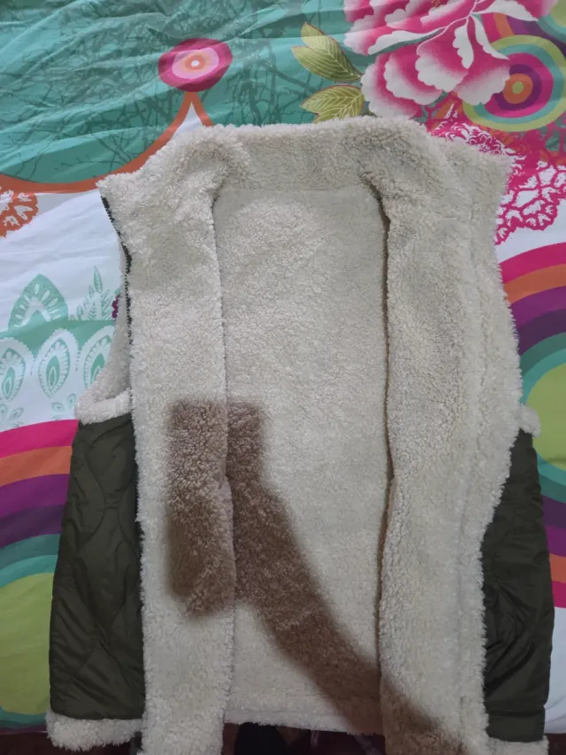 Chaleco reversible Stradivarius Talla M