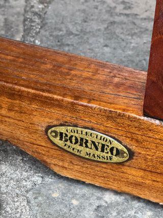 Mesa y 6 sillas de terraza de madera