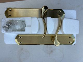 Manilla Dorada para Puerta