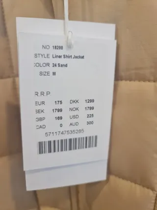 Chaqueta Rains acolchada beige T.M, nueva