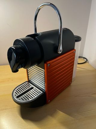 Cafetera Nespresso Krups Naranja