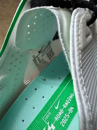 Nike ZoomX Vaporfly Next% 4