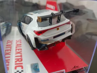 Scalextric Seat Leon Cupra TCR