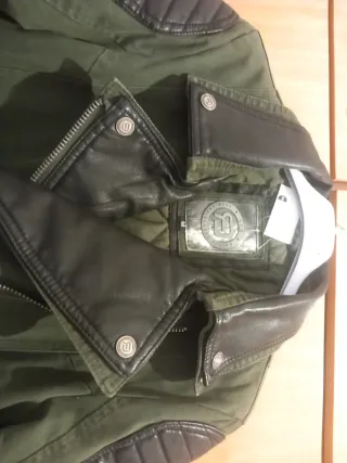 Chaqueta Motera Verde/negra marca R.E.D. NUEVA!
