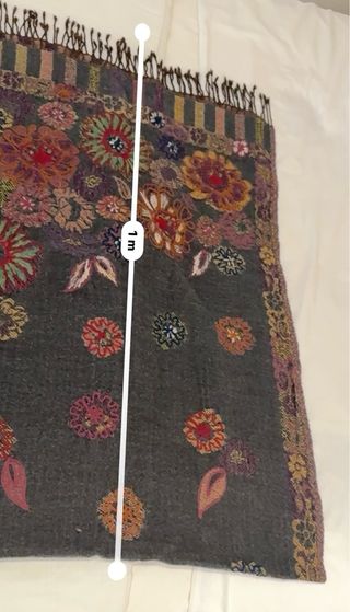 Chal grande estampado floral vibrante