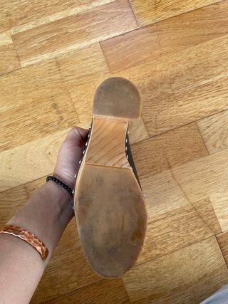 Zuecos tacón Zara negros