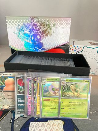 Pokémon Evoluciones Prismáticas