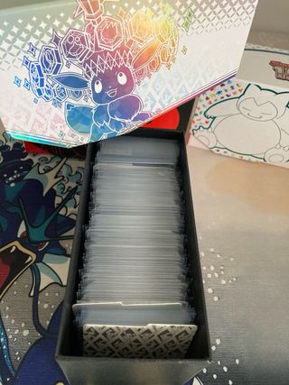 Pokémon Evoluciones Prismáticas