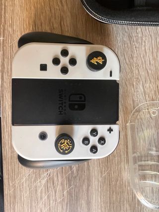 Nintendo Switch OLED Blanca + Accesorios