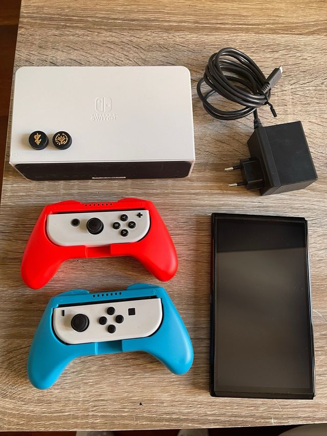 Nintendo Switch OLED Blanca + Accesorios