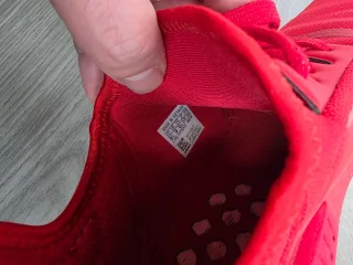 Adidas NMD Talla 43 1/3 Roja