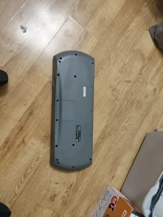 Teclado Casio SA-77, caja y funda